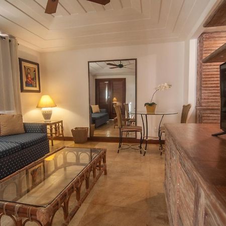 Готель Apua Ferradura (Adults Only) Армасан-душ-Бузіус Екстер'єр фото